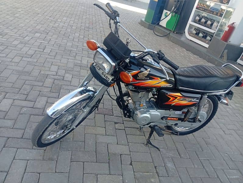 HONDA CG 125 2021 condition 10/10 9