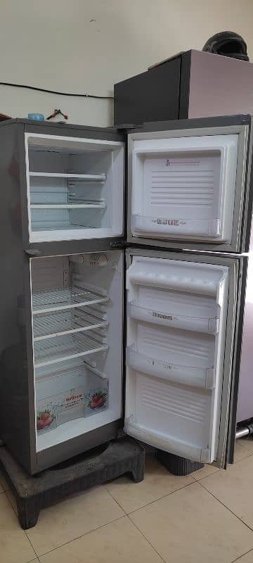 National Refrigerator 3