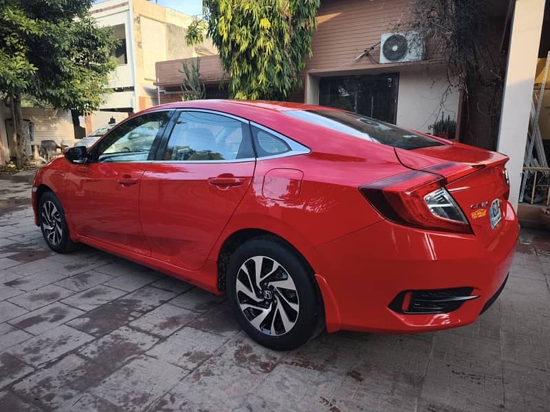 Honda Civic Oriel 2017 5