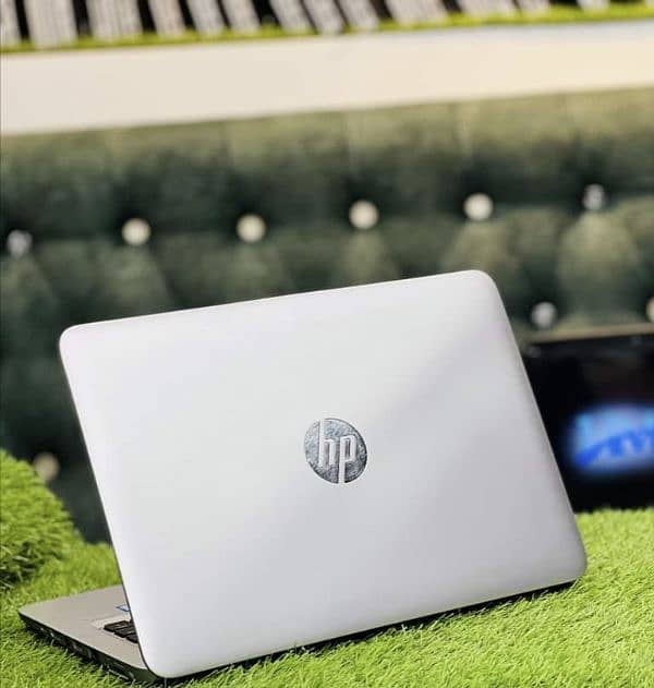 HP TouchScreen 840 G3 i5 6th Generation (Ram 8GB + SSD 256GB)1080p 1