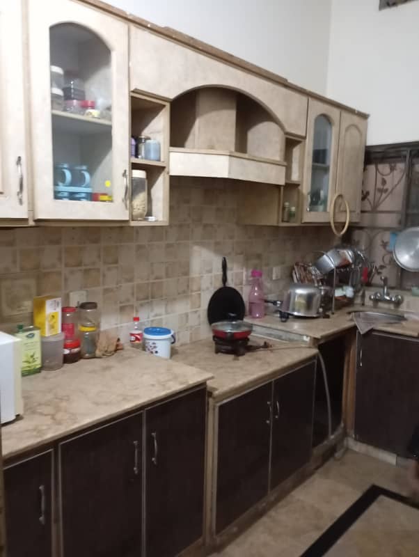 3.5 Marla Lower Portion for Rent in Johar Town Near Imporium Mall for Family 0