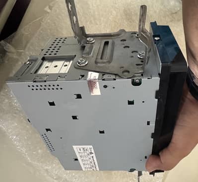 TOYOTA YARIS 2025 BLUETOOTH/CD PLAYER BRAND NEW