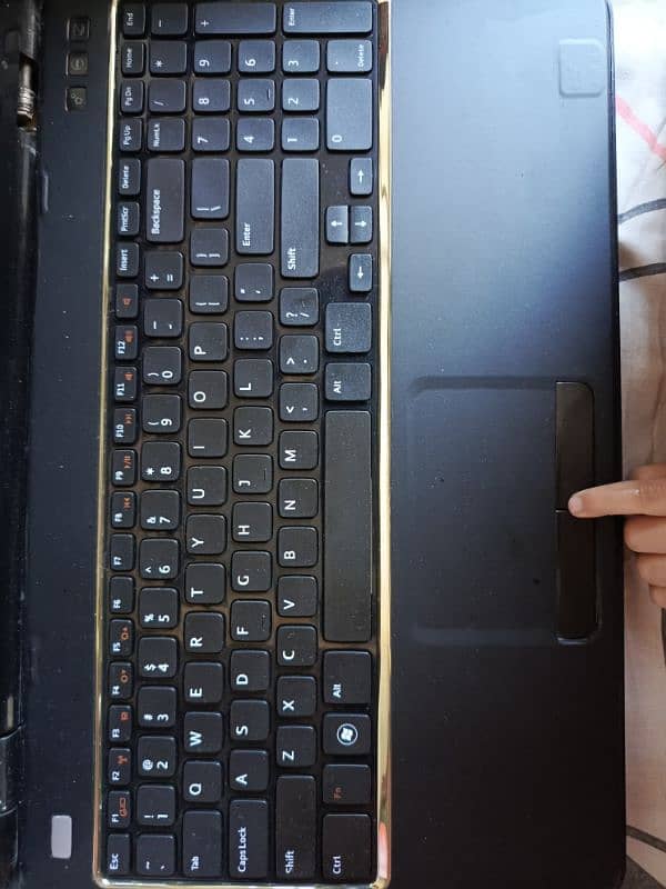 Dell core i3 2nd Generation 6GB Ram 160GB hard 2