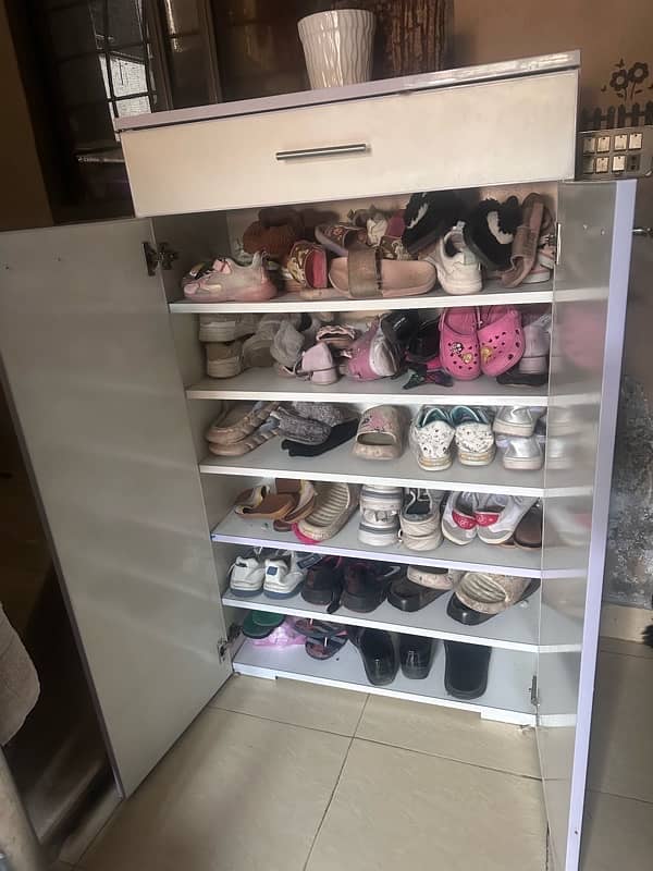 Shoe rack 7