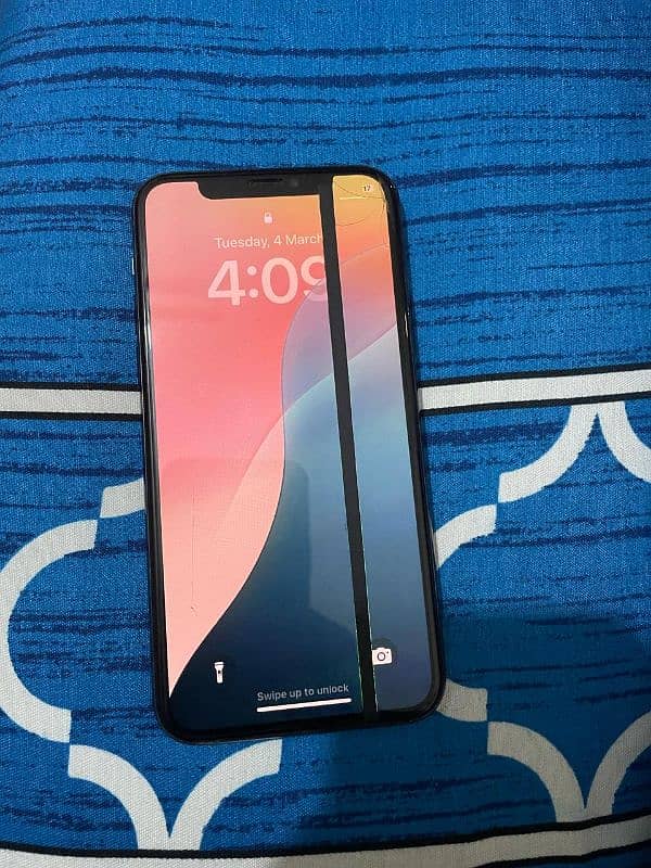 Iphone 11 pro 64gb pta approved 5