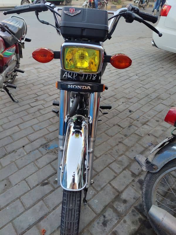 Honda 125 For Sale In Good Condition. 1