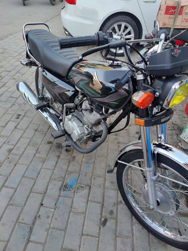 Honda 125 For Sale In Good Condition. 10