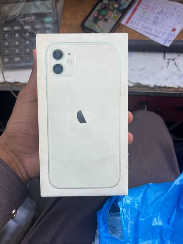 iPhone 11 128gb pta approved dual sim 3