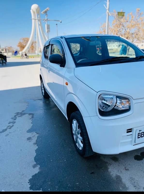 Suzuki Alto 2018 6