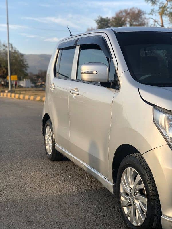 Suzuki Wagon R 2015 5