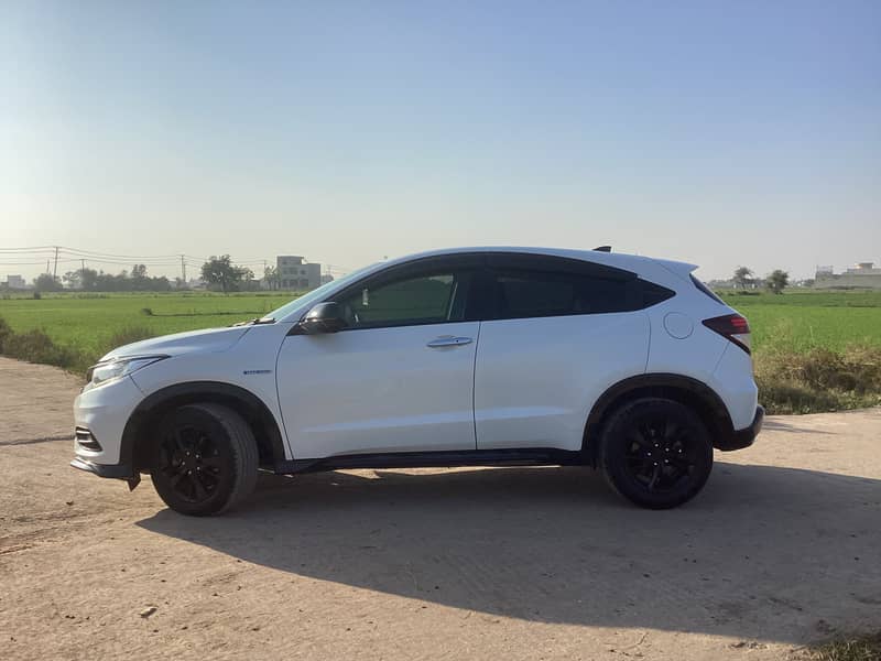 Honda Vezel 2014 1