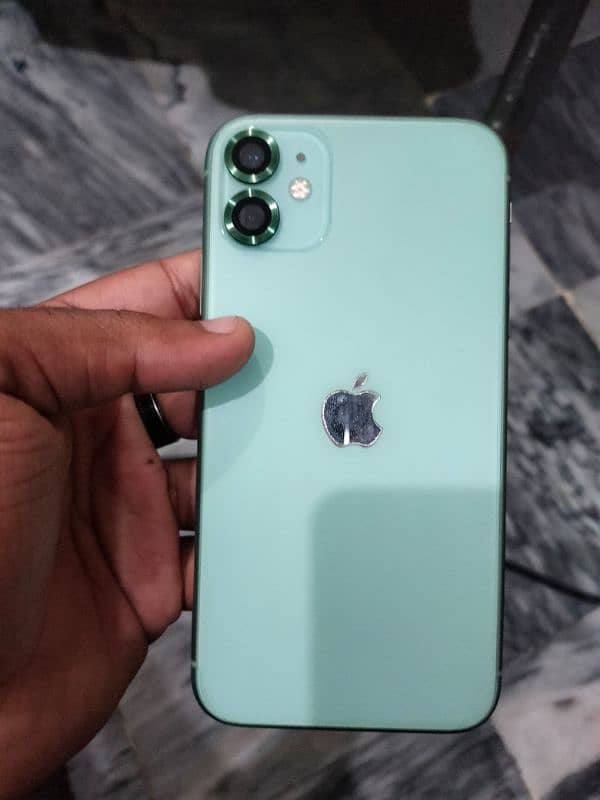 Iphone 11 (128GB) 3