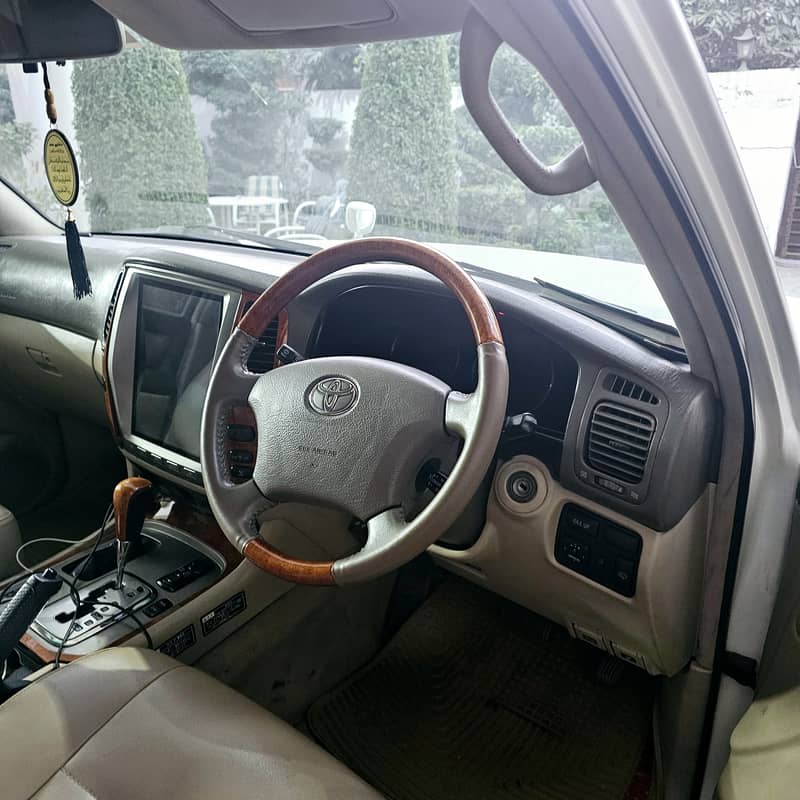 Toyota Land Cruiser 2004 8