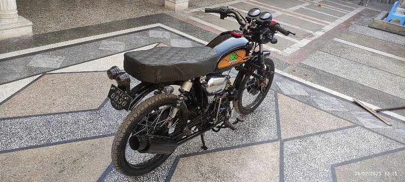 Customized Yamaha Junoon 1