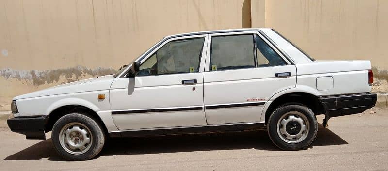 Nissan Sunny 1989 original condition read full ads 0