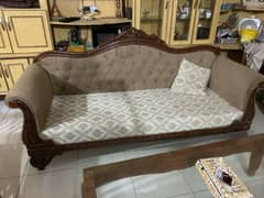 new sofa hai zda time use nhi hoaa