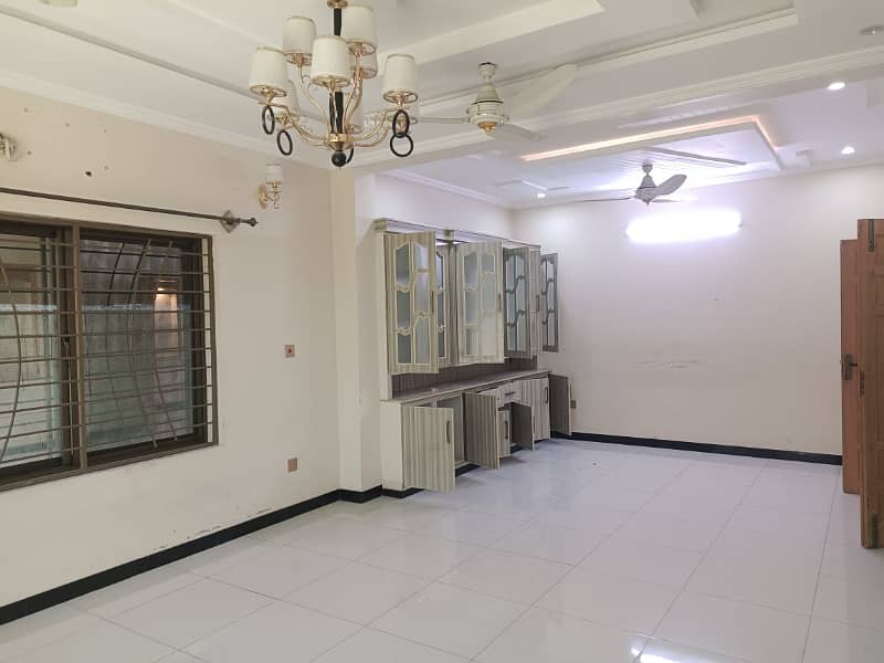 14 Marla Ground Portion for Rent in G-15 Islamabad 1