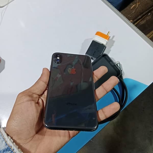 I PHONE X PTA APPROVED 256 GB 3