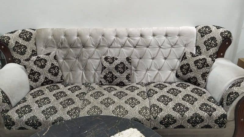 5 seater Sofa 1