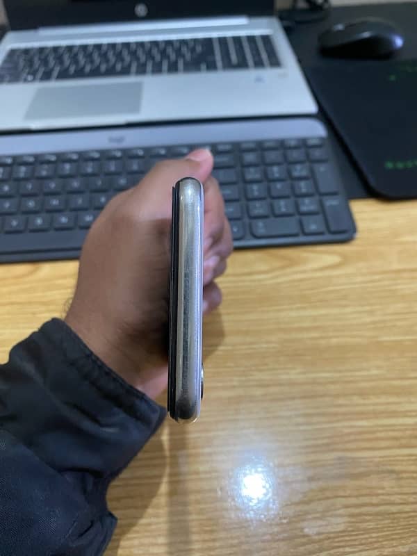 iPhone X 64GB PTA Approved 6