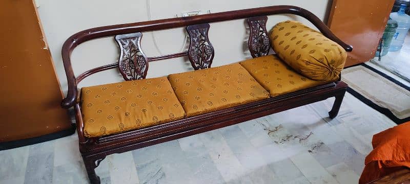 chiniyoti sheesham lakri bed with side tables with multiform and sofa 3