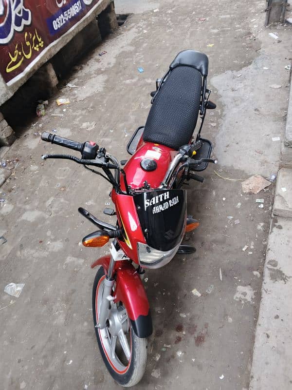 Suzuki 110s good condition me new condition ha abi 5