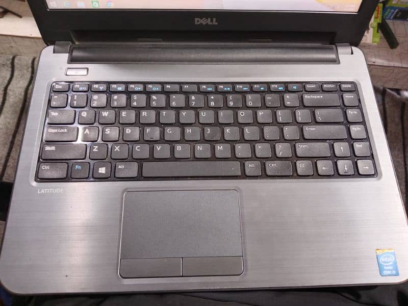 Dell Laptop Latitude 3440 2