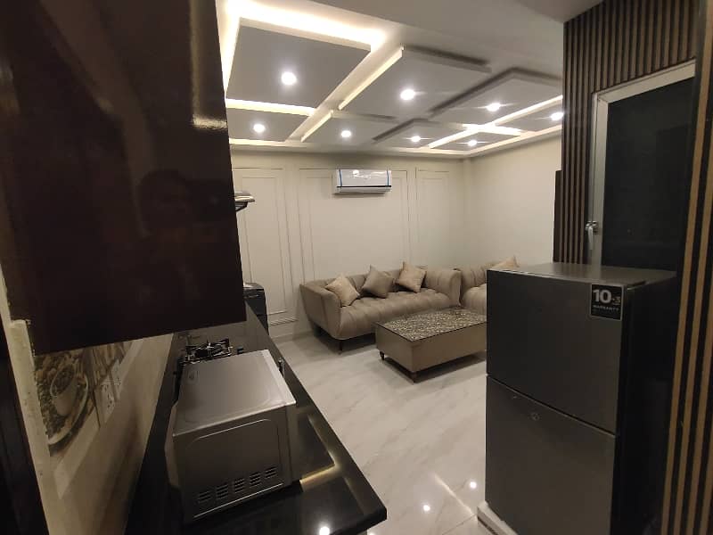 Brand New Furnished 2 Bedrooms Apartment 2nd Floor For Rent in Iqbal Block, Bahria Town Lahore 7