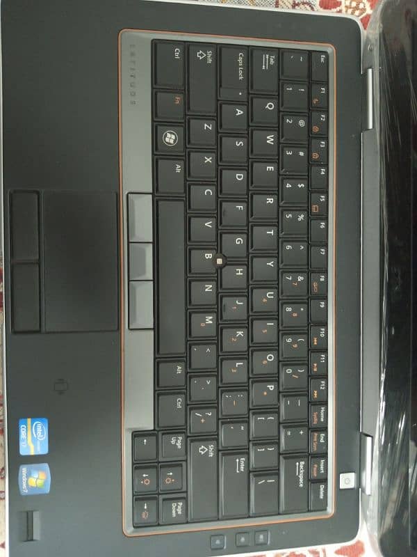 Dell Laptop Core i7 For sale Urgent 4