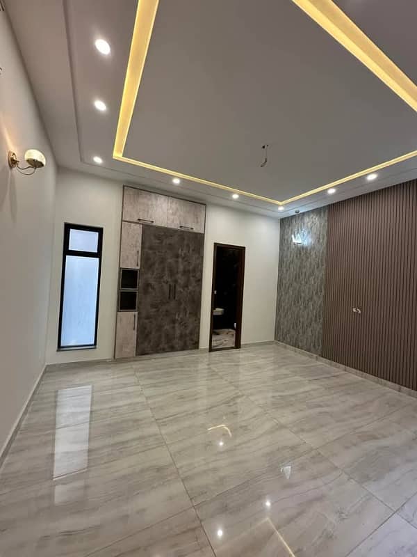 5 Marla full house available for rent in dha phase 9 town very good location 2