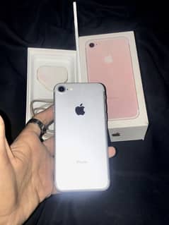 iPhone 7 non pta factory unlock 32GB with box