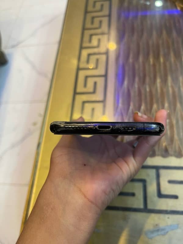 iphone 11 pro max 256gb only kit JV 100% oky water pack 10/9 5