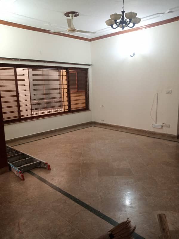 12 Marla Upper Portion for Rent in G-15 Islamabad 1