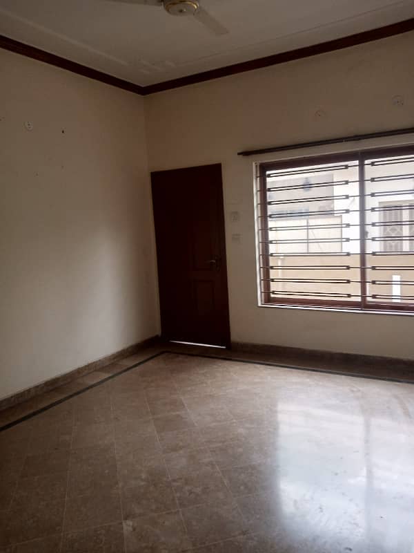 12 Marla Upper Portion for Rent in G-15 Islamabad 7