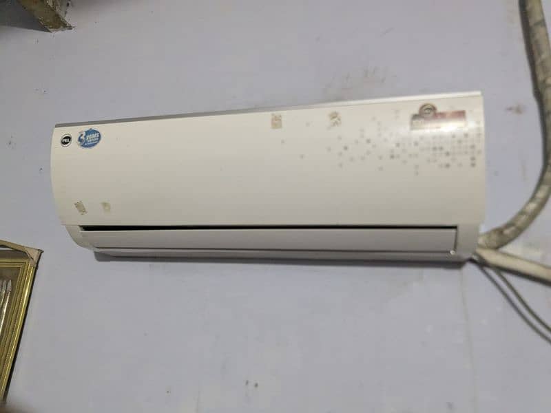 PEL SPLIT Air conditioner 1.5 Ton 1