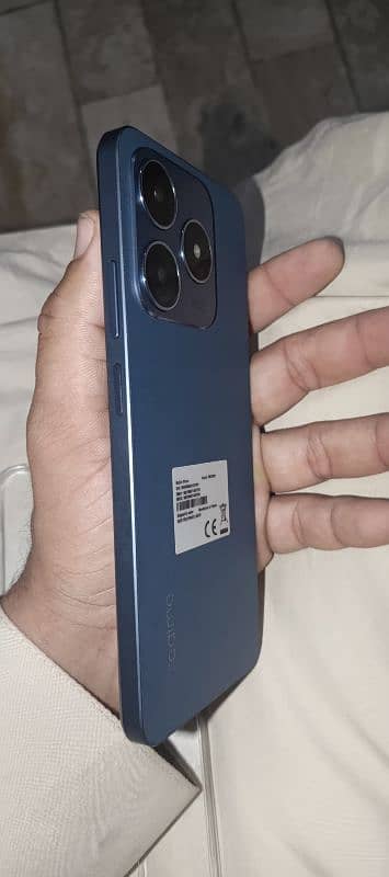 REALME C63 2