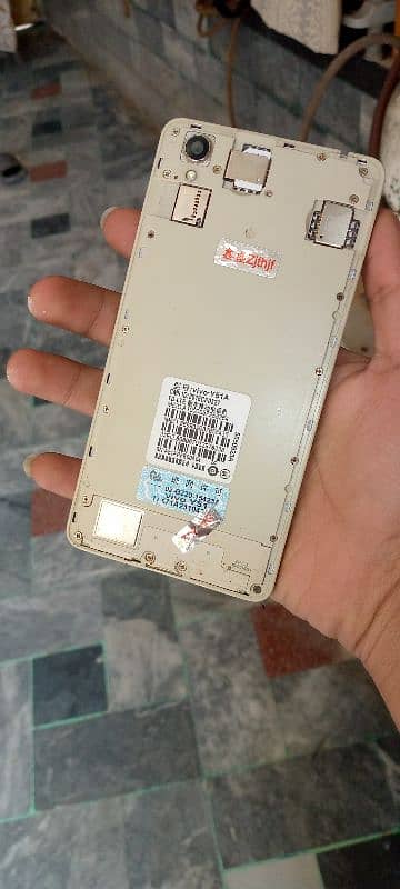 vivo y51A 4/64 03414738198 2