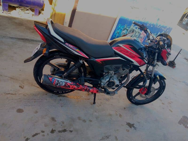 Honda CB 125 F import exchange possible with mehran and other saml car 8