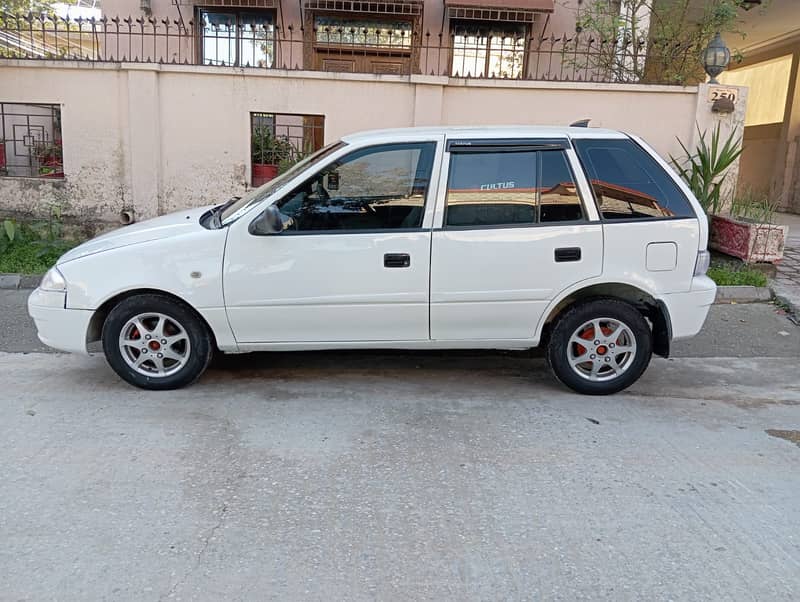 Suzuki Cultus 2017 - limited edition 3