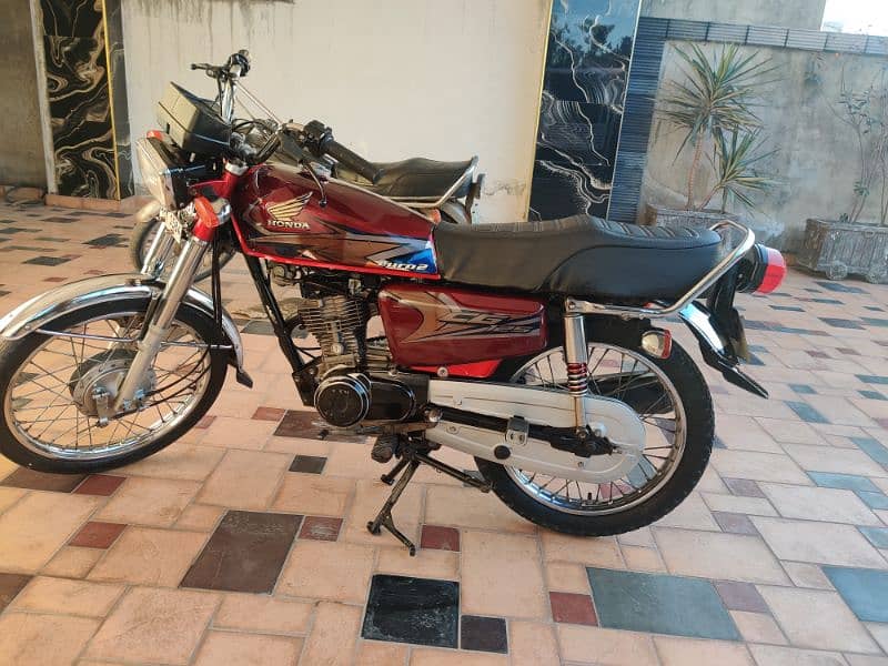 honda 125 like new 3