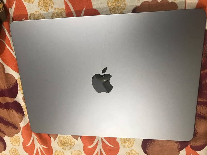 MacBook Air M2 2