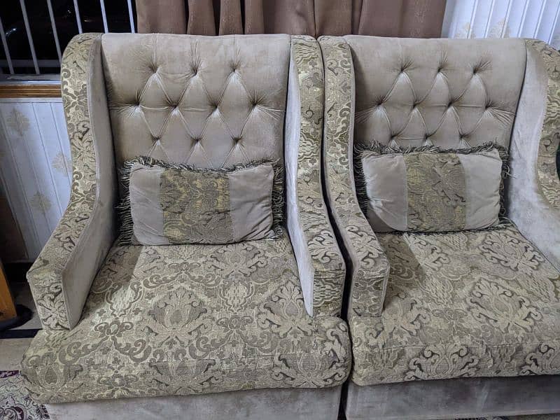 7 Seater Luxury Sofa Set 1