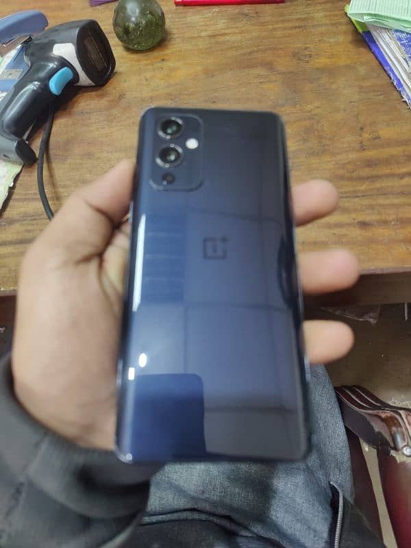 One plus 9 pro 12/256Gb 3