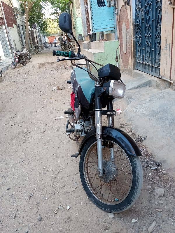 Honda 70cc UrgenT Sale. . 3