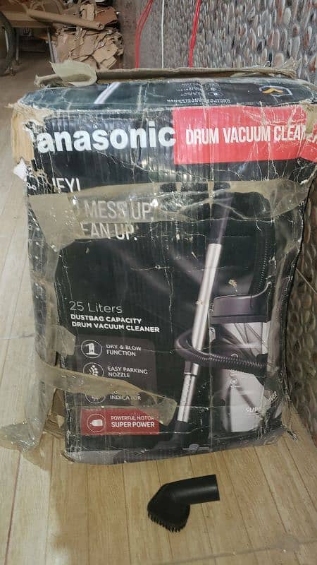 Panasonicvacuumcleaner25 liter 19