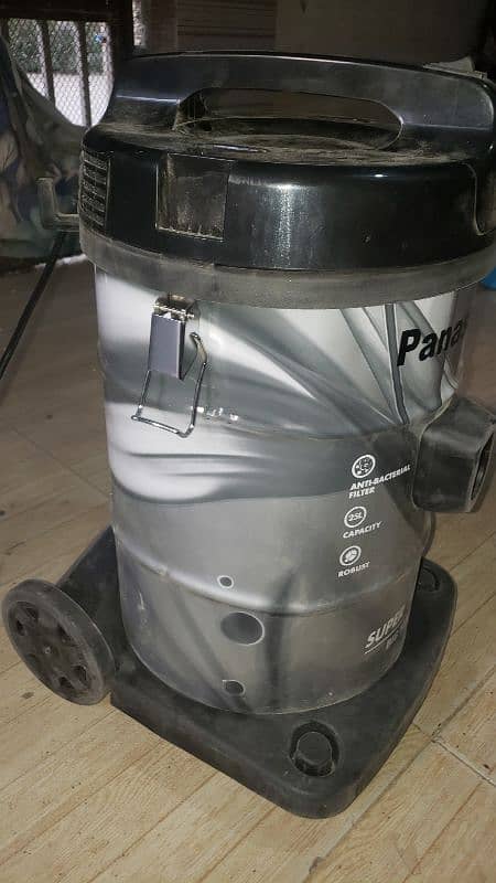 Panasonicvacuumcleaner25 liter 5