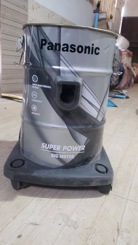 Panasonicvacuumcleaner25 liter 1