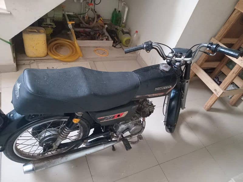 Honda 70 Karachi number 3