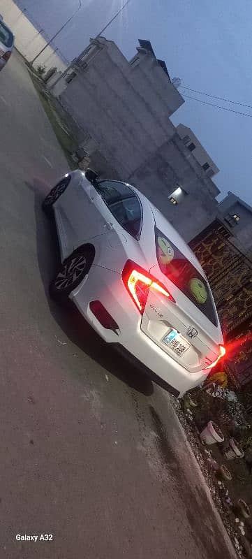 Honda Civic VTi Oriel 2018 11