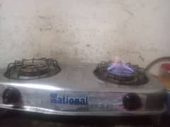 stove big burner wala hy easily cleaned huta hy1month used urgent sale